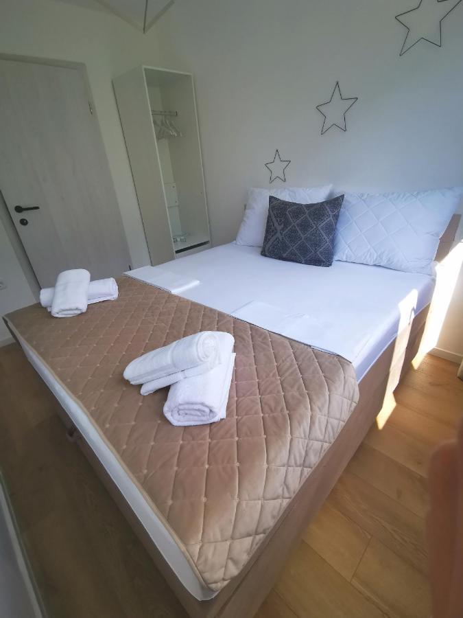 City Center Apartment Bravos มาคาร์สกา ภายนอก รูปภาพ