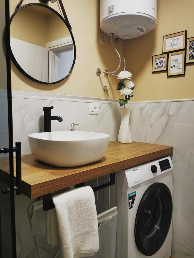 City Center Apartment Bravos มาคาร์สกา ภายนอก รูปภาพ