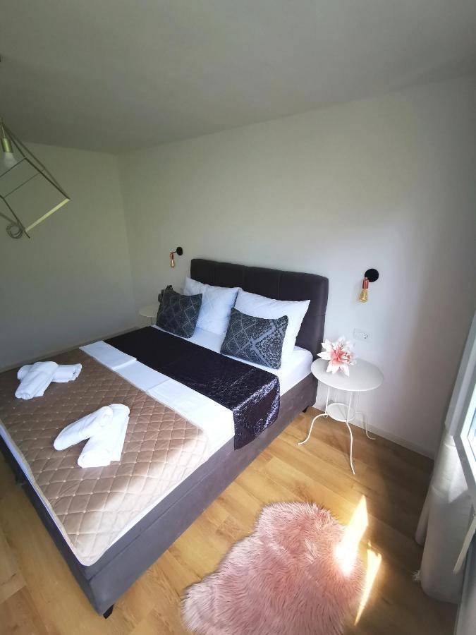 City Center Apartment Bravos มาคาร์สกา ภายนอก รูปภาพ